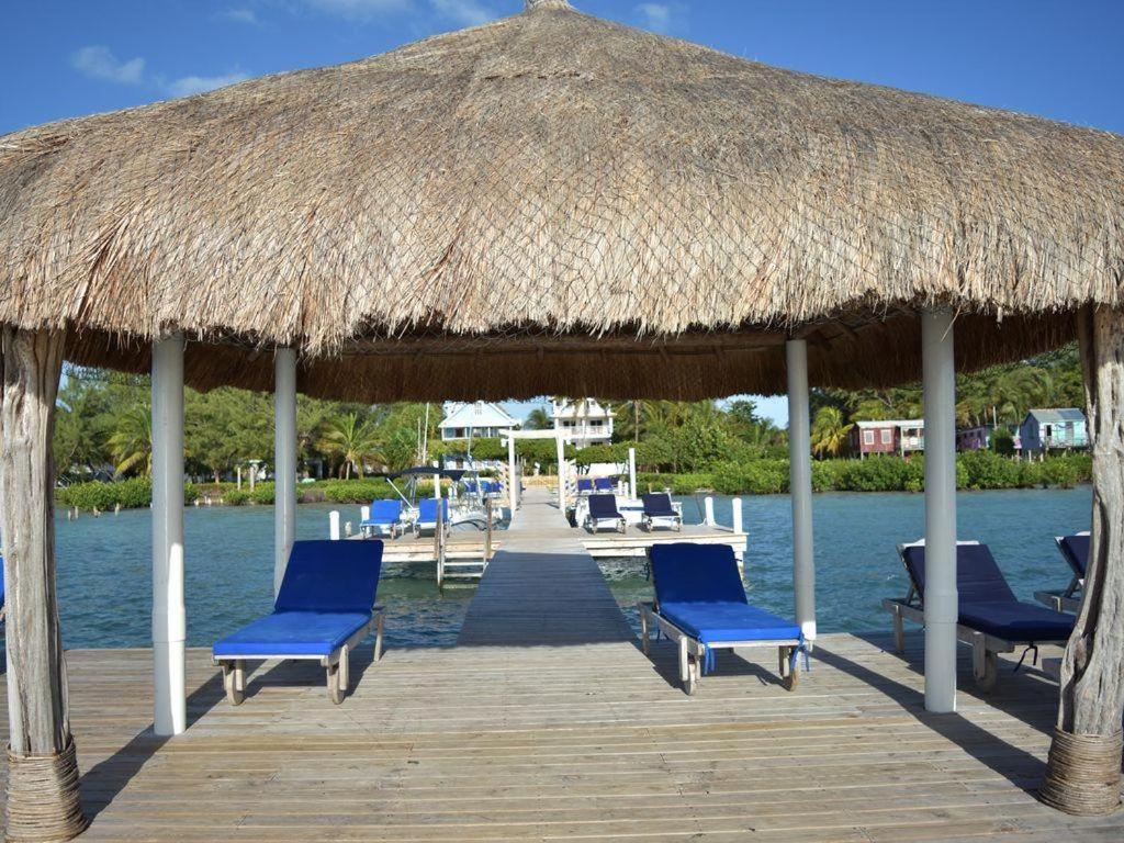 Hidden Gem Cabana Caye Caulker Buitenkant foto